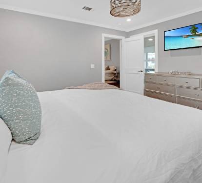 2nd Floor - Primary Bedroom with a King Size Bed and Private En Suite