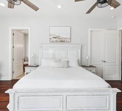 1st Floor - Primary King Suite