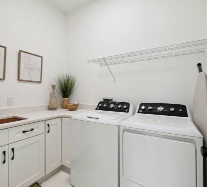 Full-Size Washer & Dryer