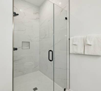 Primary King En-Suite - Walk-In Shower