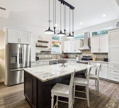 Open & Inviting Chef's Kitchen