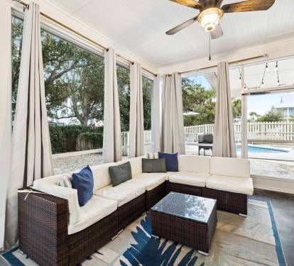 Relax & Unwind in the Screened-In Porch