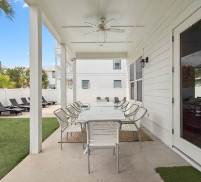 Enjoy Al Fresco Dining for 10