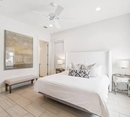 1st Floor - King Guest Suite
