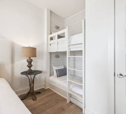 King Guest Suite - Offering a Twin over Twin Bunk