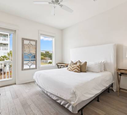 2nd Floor - King Guest Suite