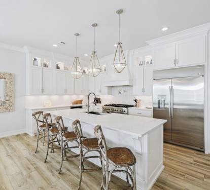 Spacious & Fully Equipped Chef's Kitchen