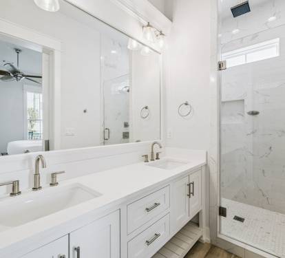 King Guest En-Suite - Dual Vanities & Walk-In Shower