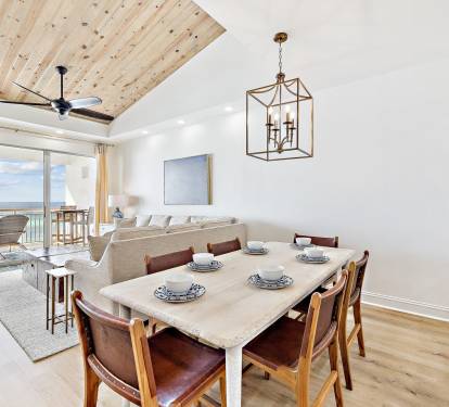 Dining Area with Seating for 6