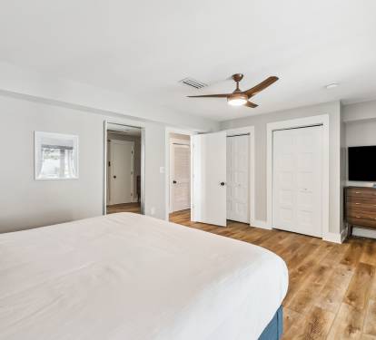 Primary King Suite - Patio Access + Flat-Screen TV