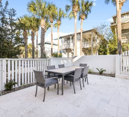 Enjoy Al Fresco Dining for 6 Under the Palms