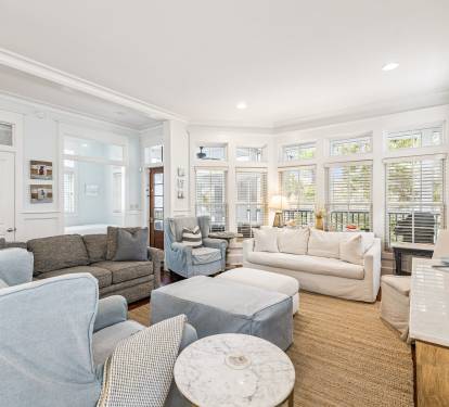 Ample Space to Gather & Entertain!