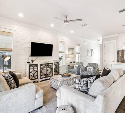 Spacious & Inviting Living Area
