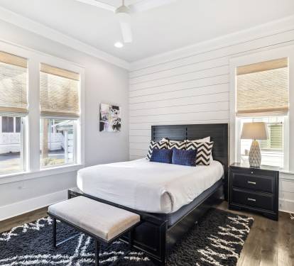1st Floor - Queen Guest Suite