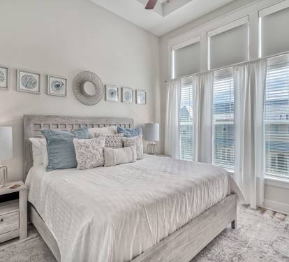 2nd Floor - Primary King Suite