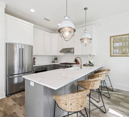 Spacious & Fully Equipped Chef's Kitchen
