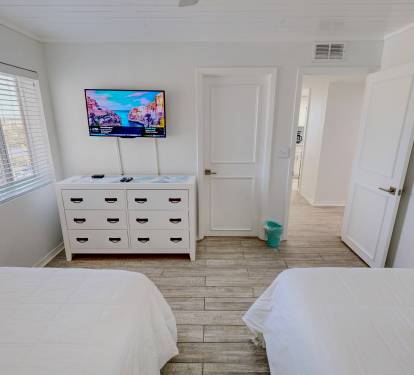 Guest Bedroom 1