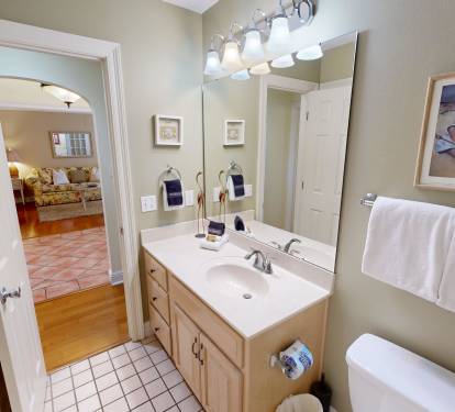 Guest Bathroom
