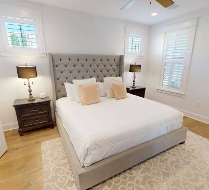 Master Bedroom (1st Floor)