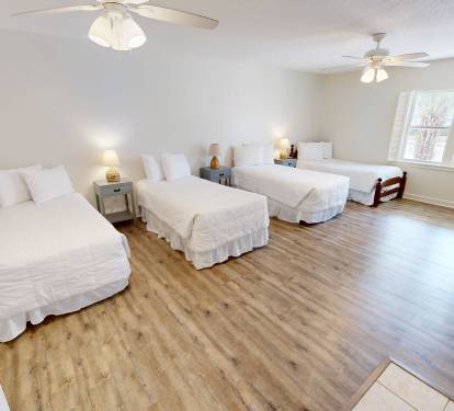 Bedroom 3 (1st Floor)