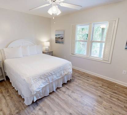 Bedroom 2 (1st Floor)