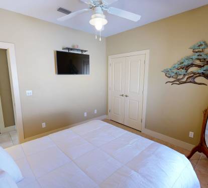 Guest Bedroom 1