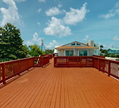 2nd Floor Deck View