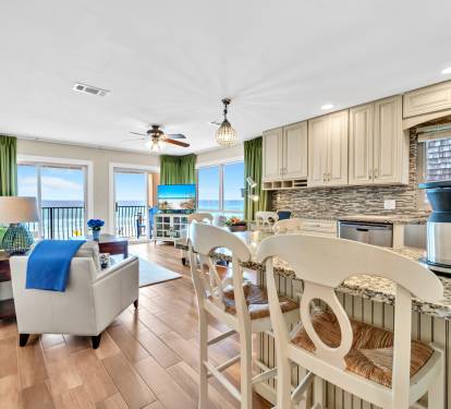 Coral_Reef_Club_2_7011