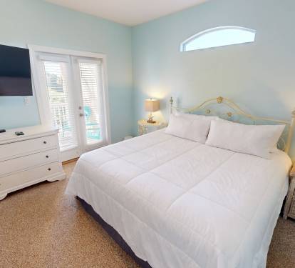 Guest Bedroom 1 (2nd Floor)