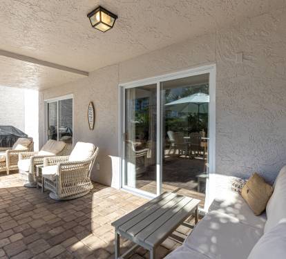 Main level Patio Area Shoreline Garden 16