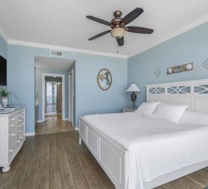 Master Bedroom (King)