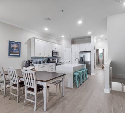Kitchen/Dining