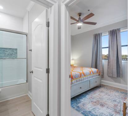 Main Floor Guest Bedroom/Bathroom