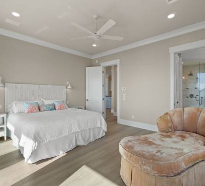 Master Bedroom (King)