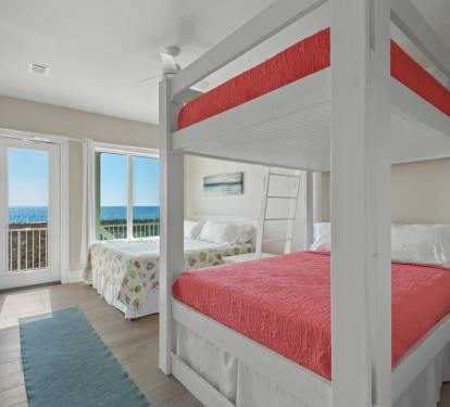 Guest Bedroom 2 (King & Queen Bunks)