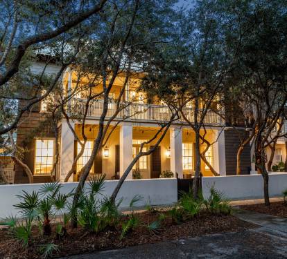 Need More Space? Rent the Main House - Sleeps 11!