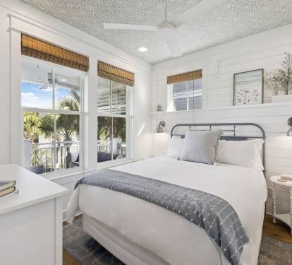 2nd Floor - Queen Guest Suite