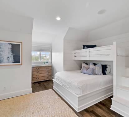 3rd Floor Bunk Room - Furnished with a Twin over Queen Bunk Bed