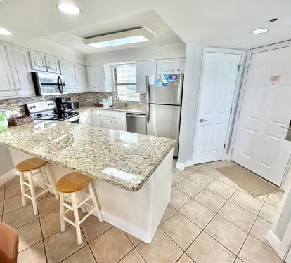 Full stocked kitchen