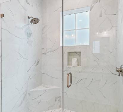 King Guest En-Suite - Walk-In Shower
