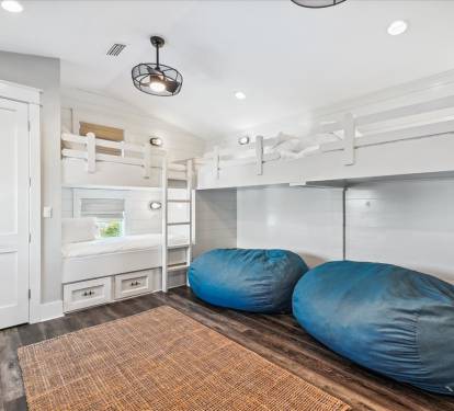 3rd Floor - Bunk Room