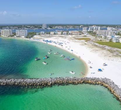 The nearby jetties are a local favorite for snorkeling, offering crystal-clear waters and plenty of marine life to explore.