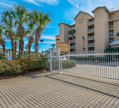 Emerald Dunes is a Gated Complex