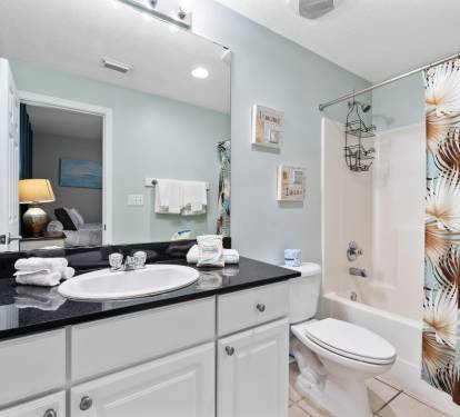 23 San Carlos Penthouse 5 Bathroom 2