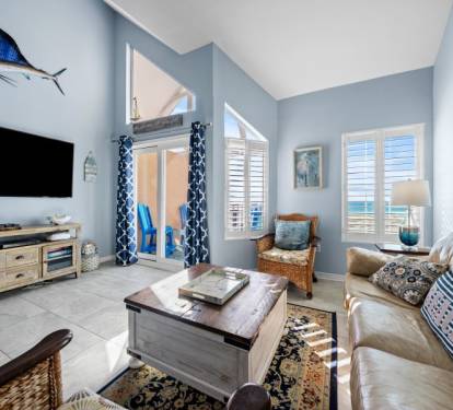 3 Grand Beach Penthouse 3 Living Room