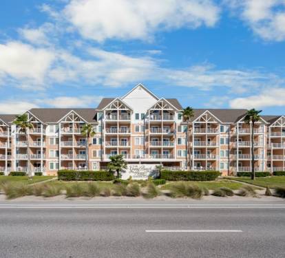 2 Grand Beach Resort Exterior