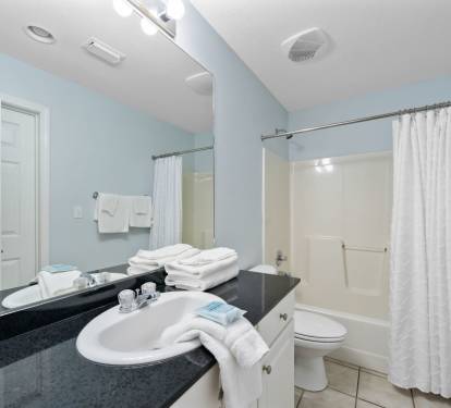 19 San Carlos 409 Bathroom 2