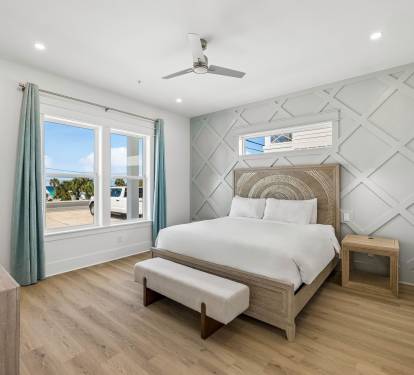 1st Floor - King Guest Suite