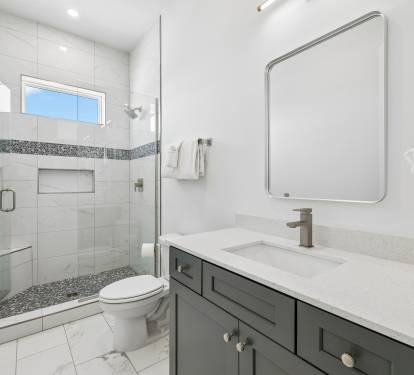 King Guest En-Suite - Single Vanity + Walk-In Shower