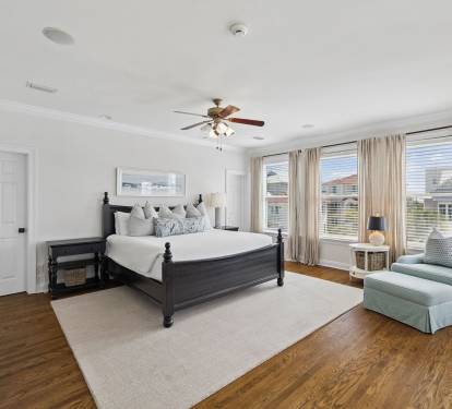 3rd Floor - Primary King Suite